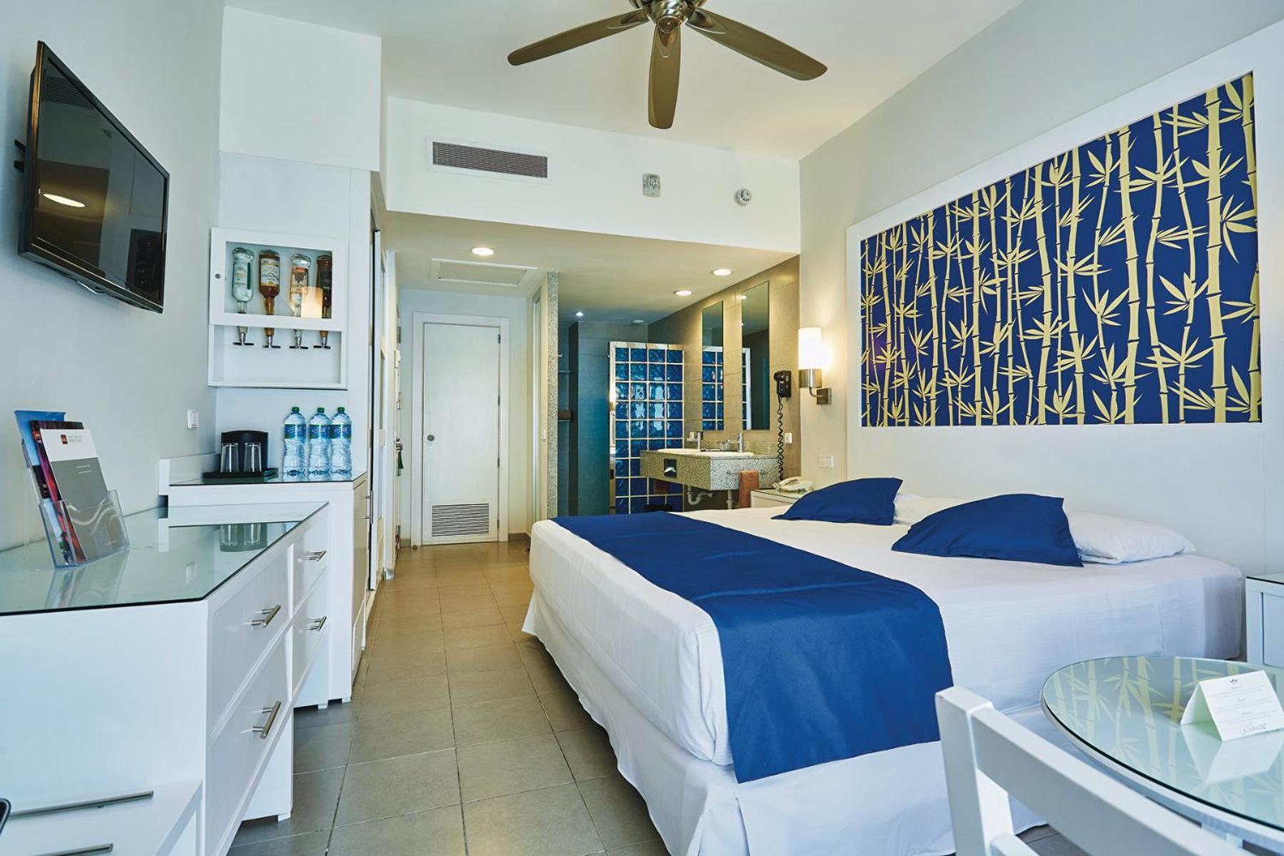 Riu Bambu Resort